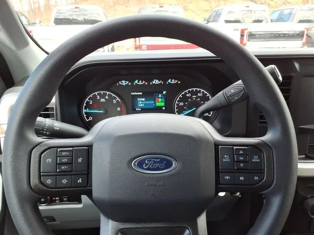 New 2026 Avalanche Ford F-350® XL image 24