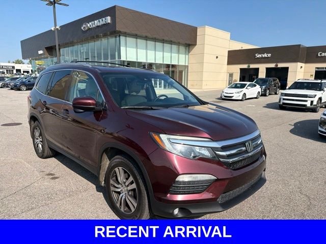 Used 2017 Red Honda EX-L image 32
