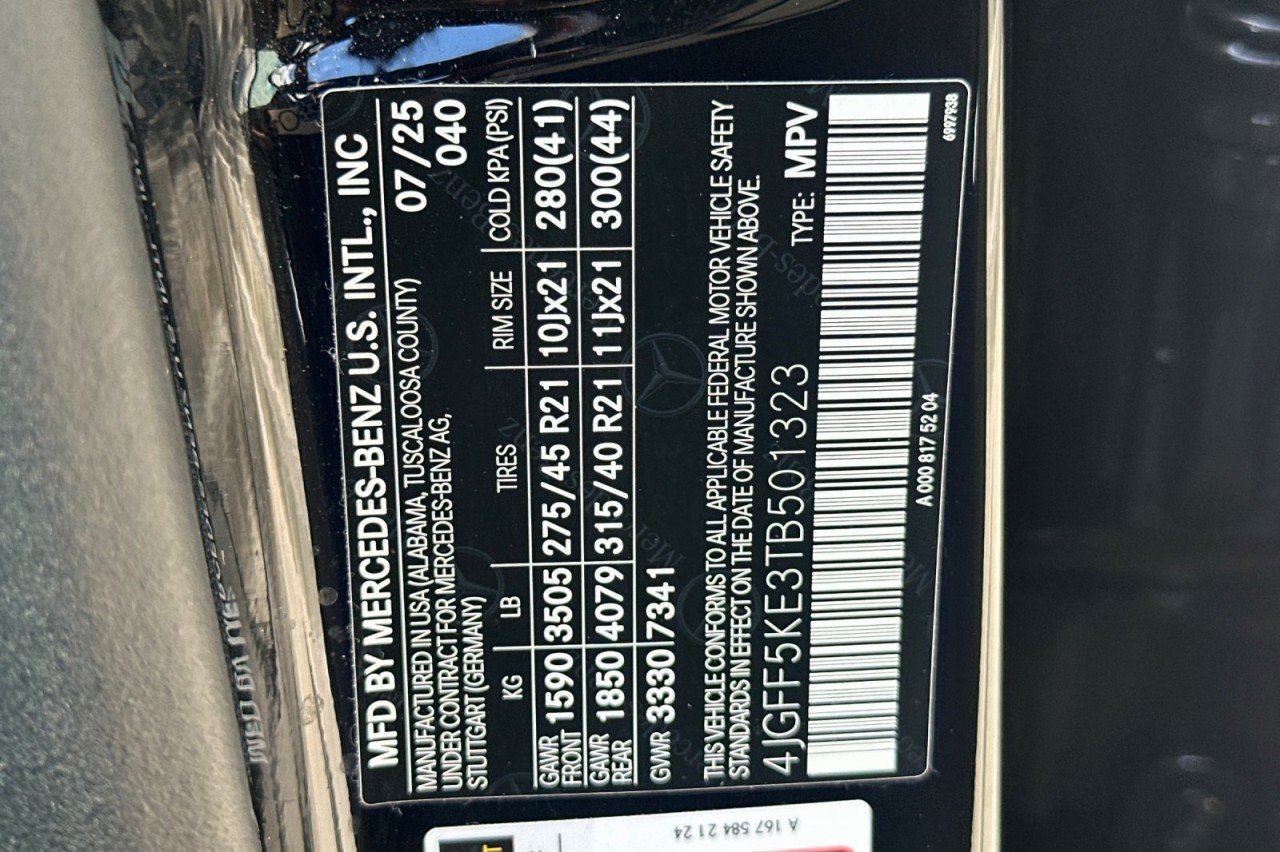 Used 2026 Black Mercedes-Benz GLS 450 image 29