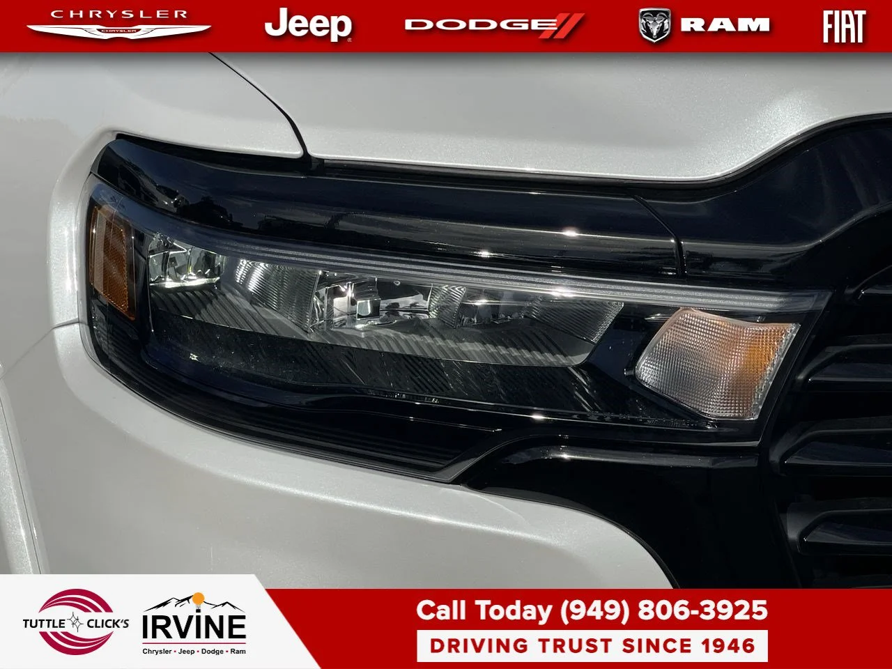 New 2027 Ivory White Tri-Coat Pearl-Coat Exterior Paint RAM Laramie image 13