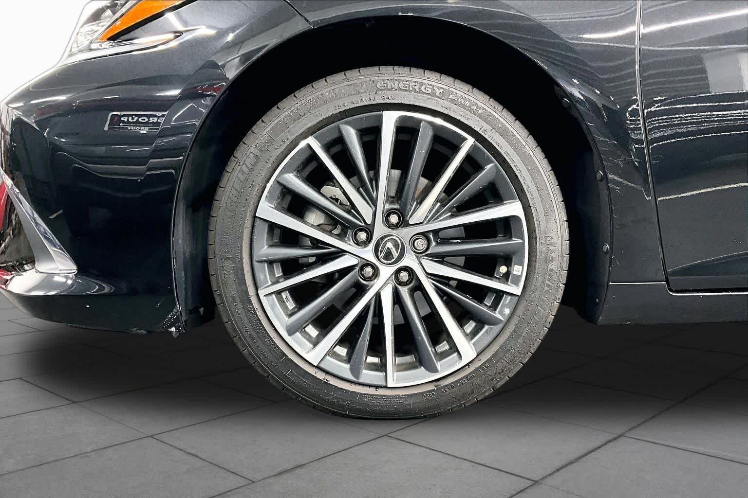Certified Used 2025 Caviar Lexus  image 11