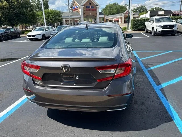 Used 2018 Gray Honda LX image 5
