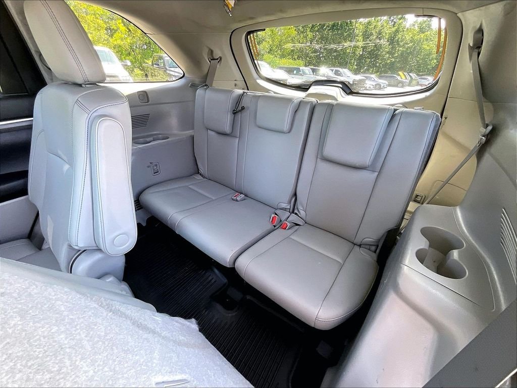 Used 2019 Predawn Gray Mica Toyota Limited Platinum image 16