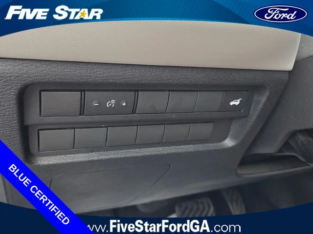 Used 2024 Gray Mitsubishi SEL image 28