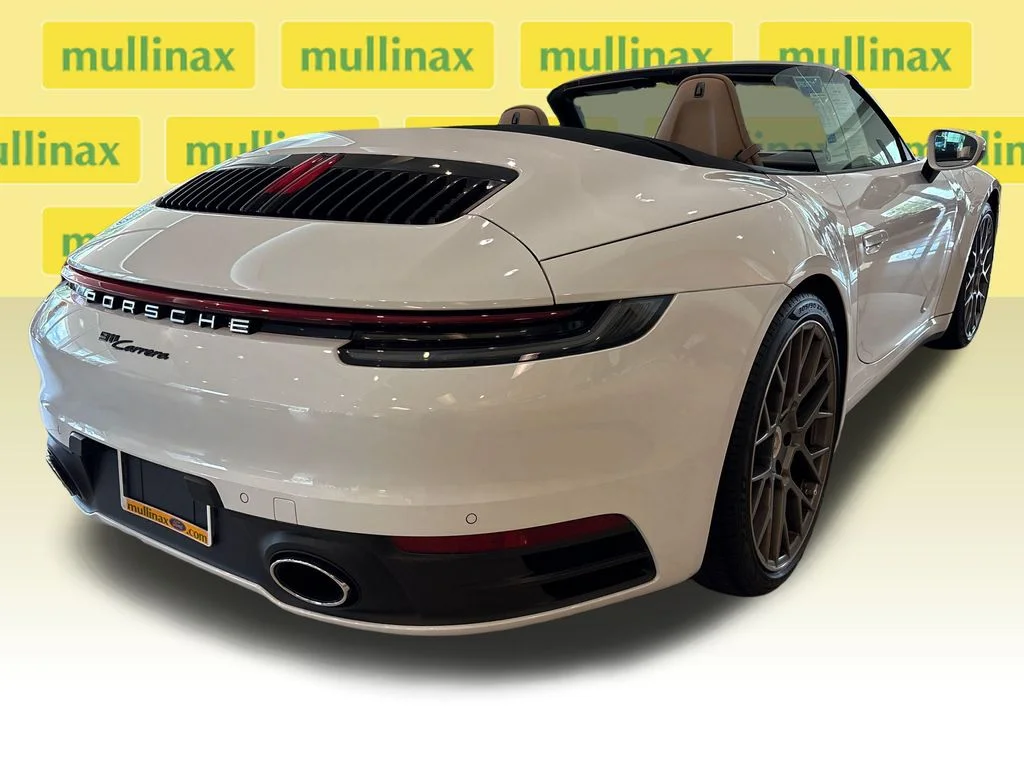 Used 2020 White Porsche Carrera image 4
