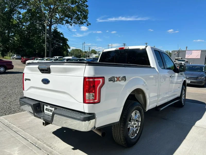 Used 2015 White Ford XLT Pickup 4D 6 1/2 ft image 24