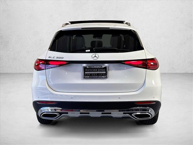 New 2026 Polar White Mercedes-Benz GLC 300 image 36