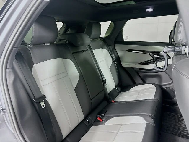 New 2026 Gray Land Rover Dynamic image 26