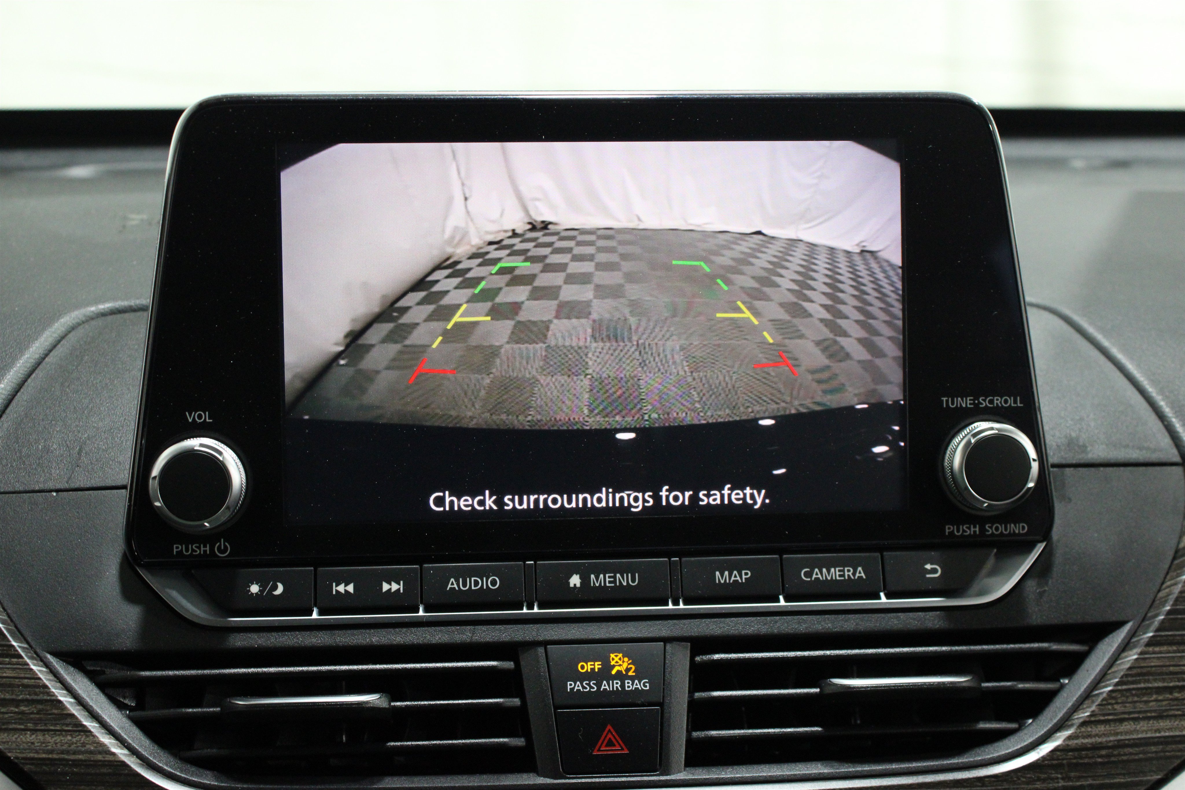 Used 2020 Super Black Nissan 2.5 SL image 15