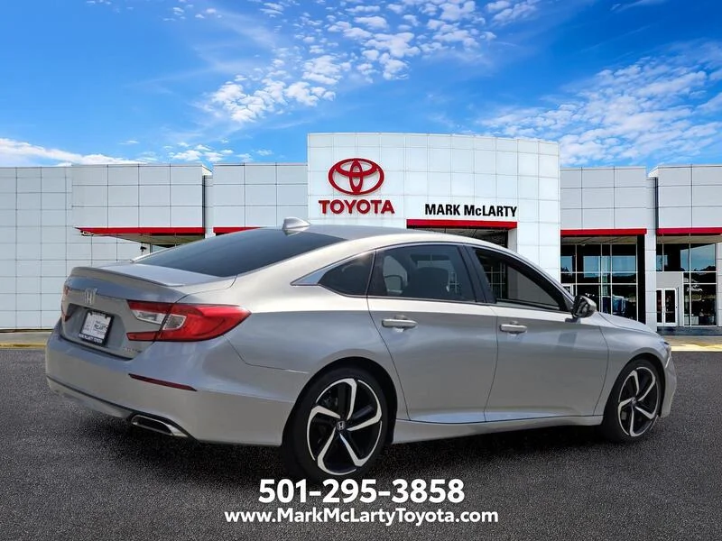 Used 2018 SILVER Honda SPORT 1.5T CVT image 5