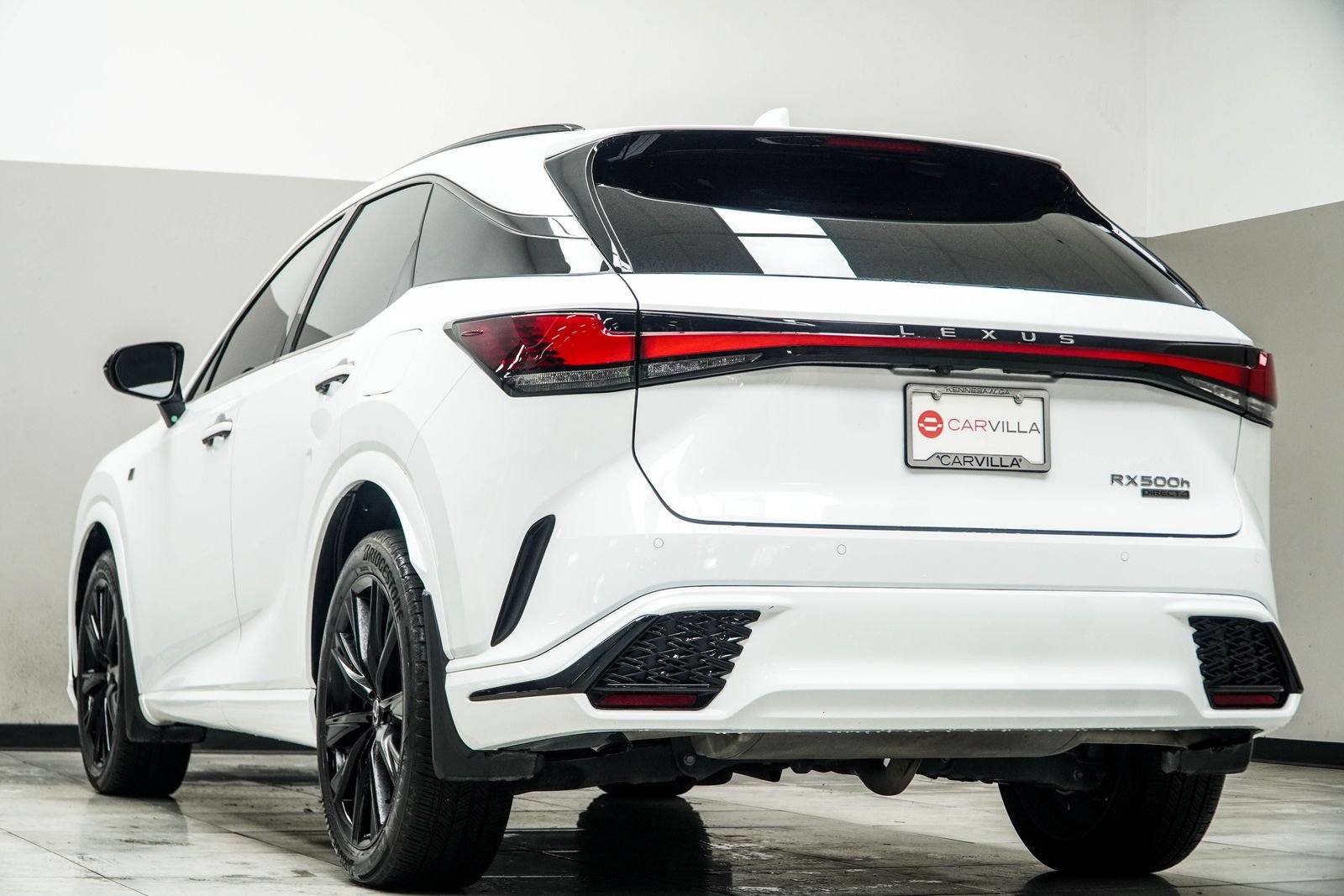 Used 2024 White Lexus 500h F SPORT Performance image 10