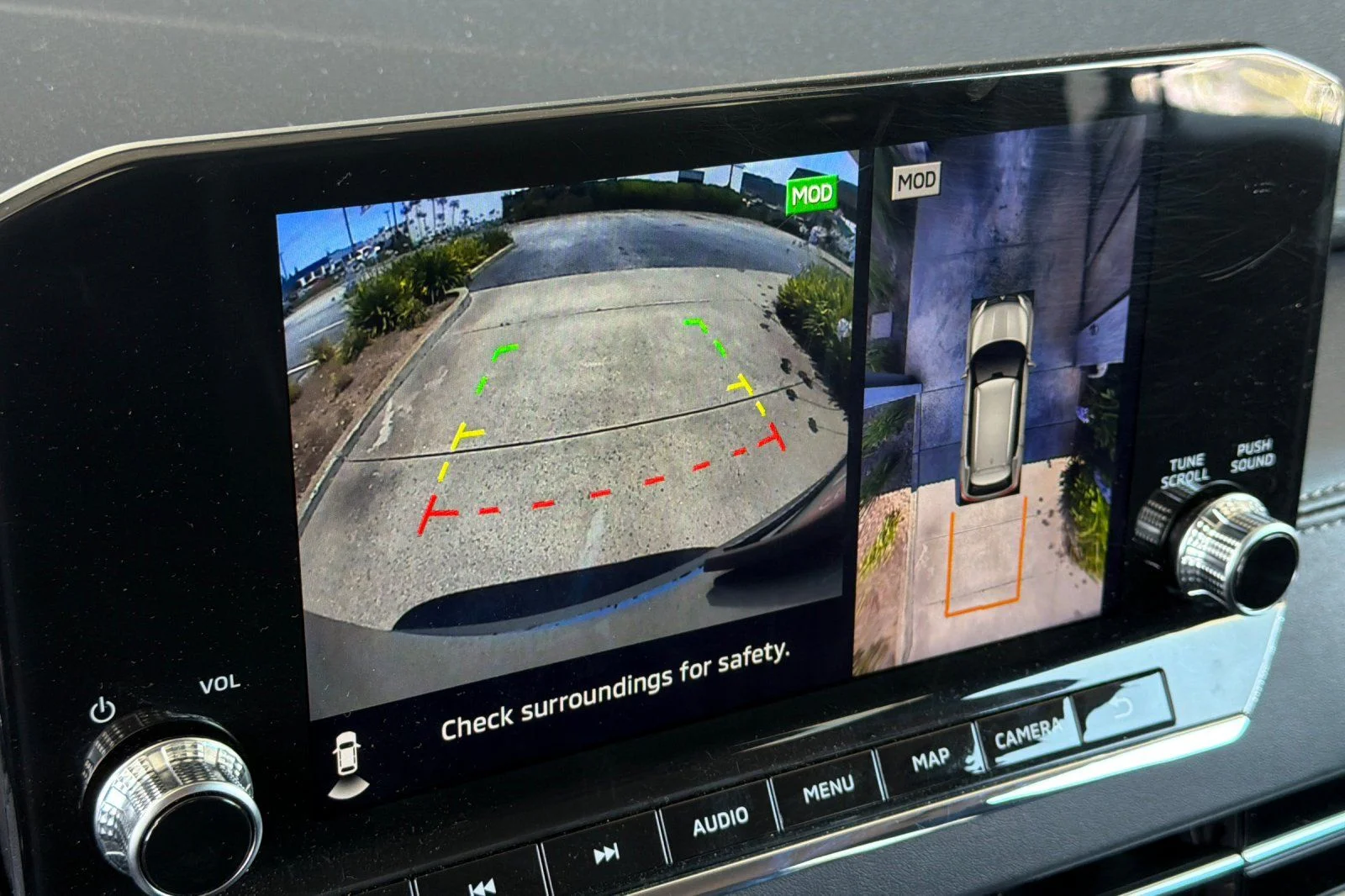 Used 2024  Mitsubishi SE image 23