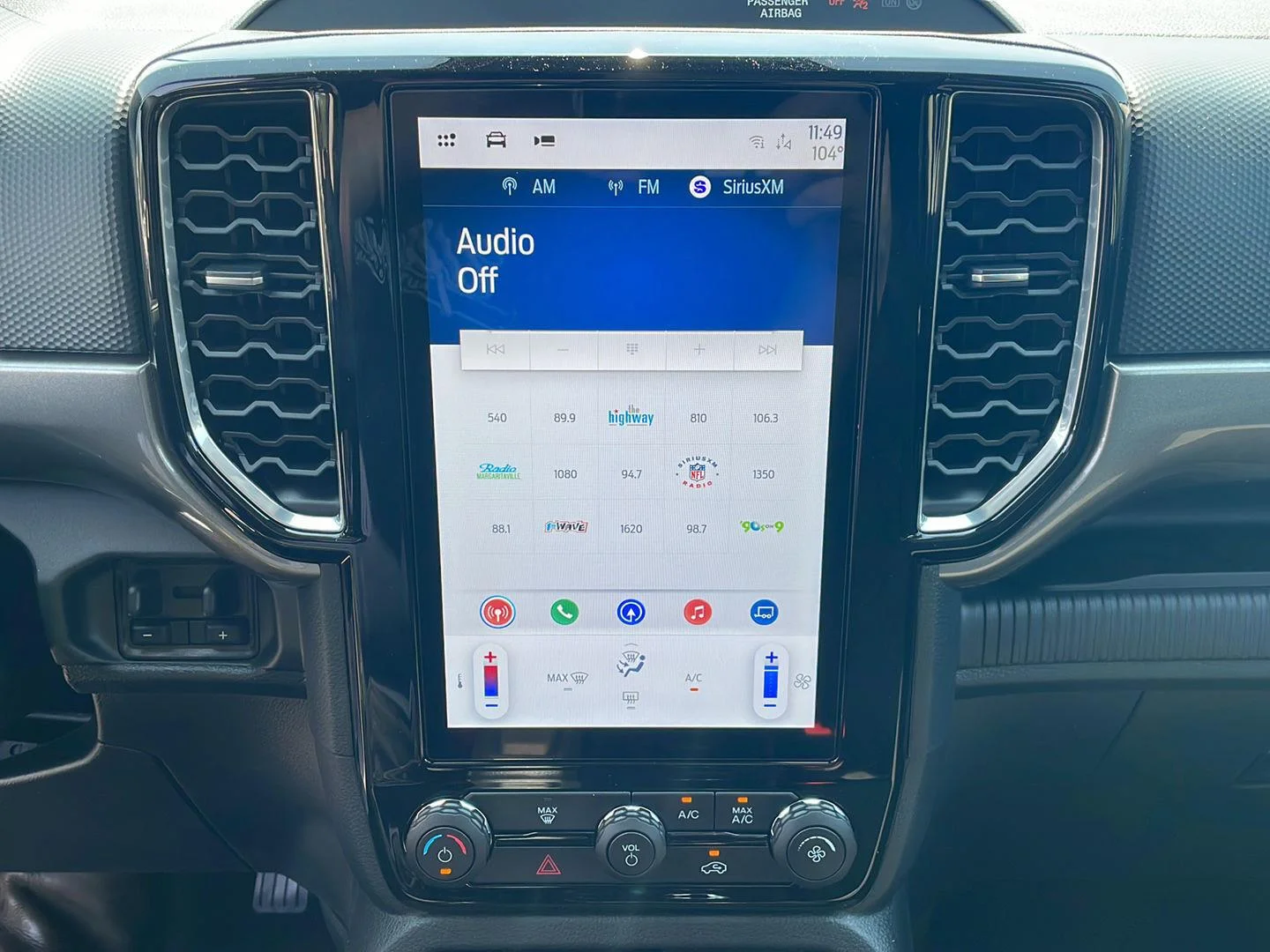 New 2026 Oxford White Ford XLT image 23
