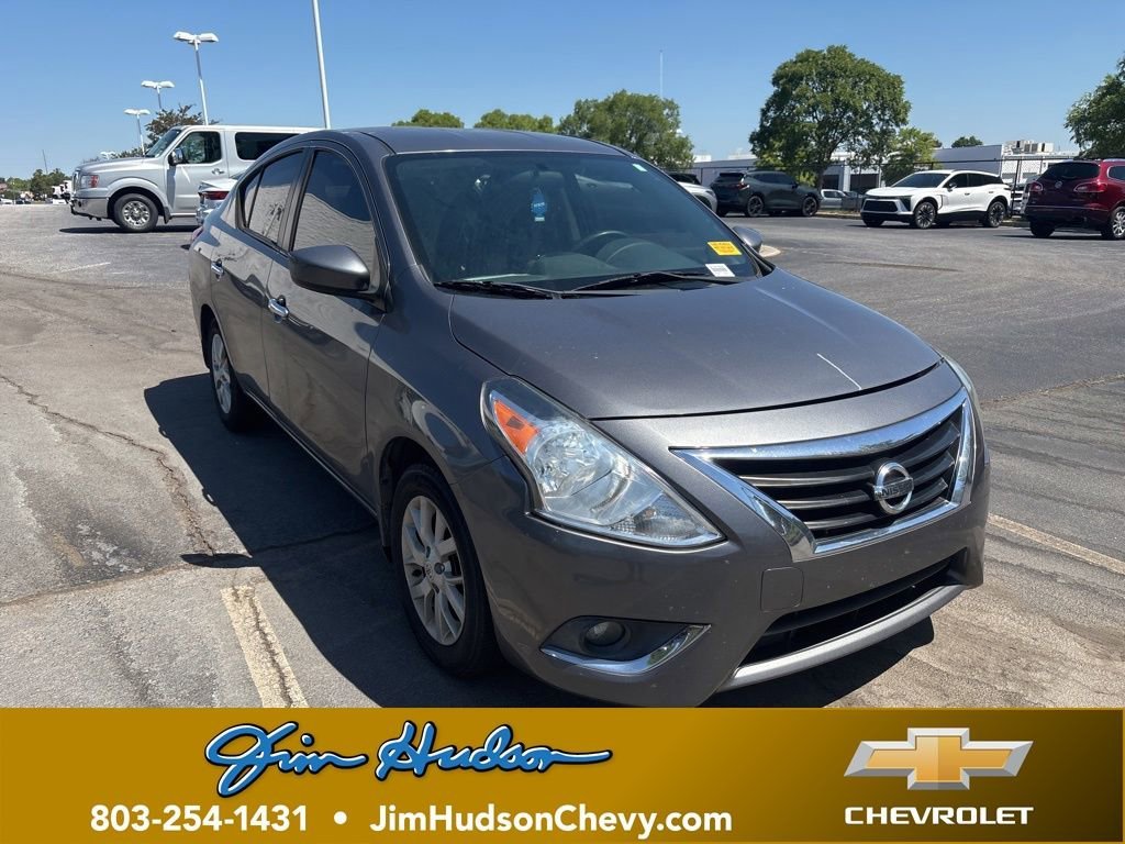 2019 Nissan Versa 1.6 SV CVT's photo