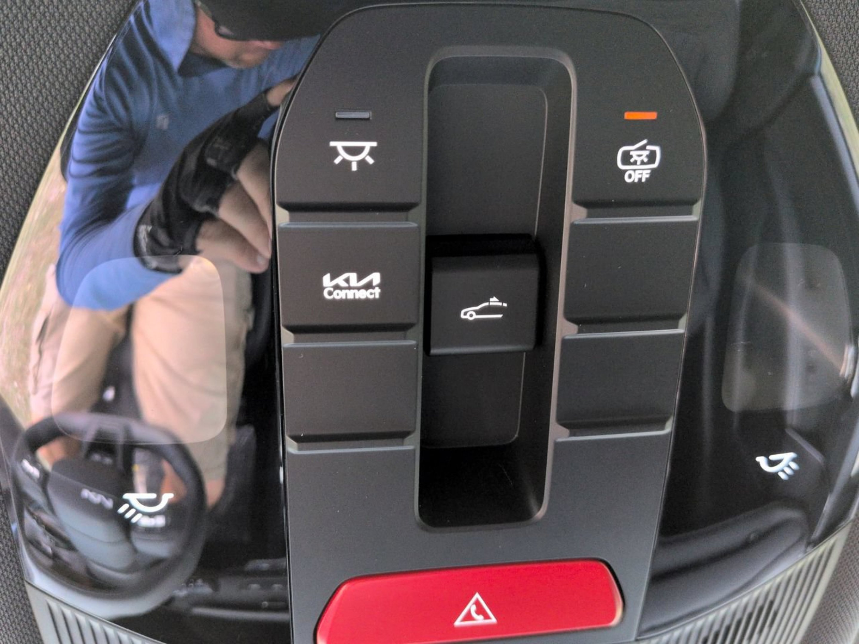 New 2027 Pale Gray Kia X-Line SX image 32