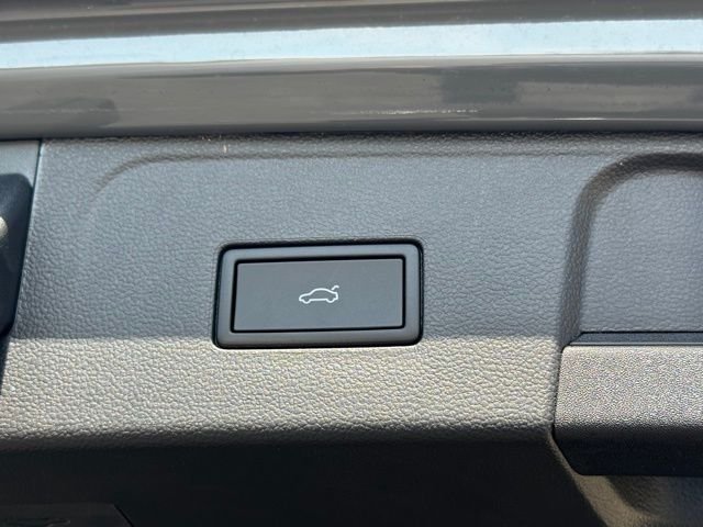 New 2026 Pure Gray Volkswagen 2.0T SEL Premium R-Line image 23