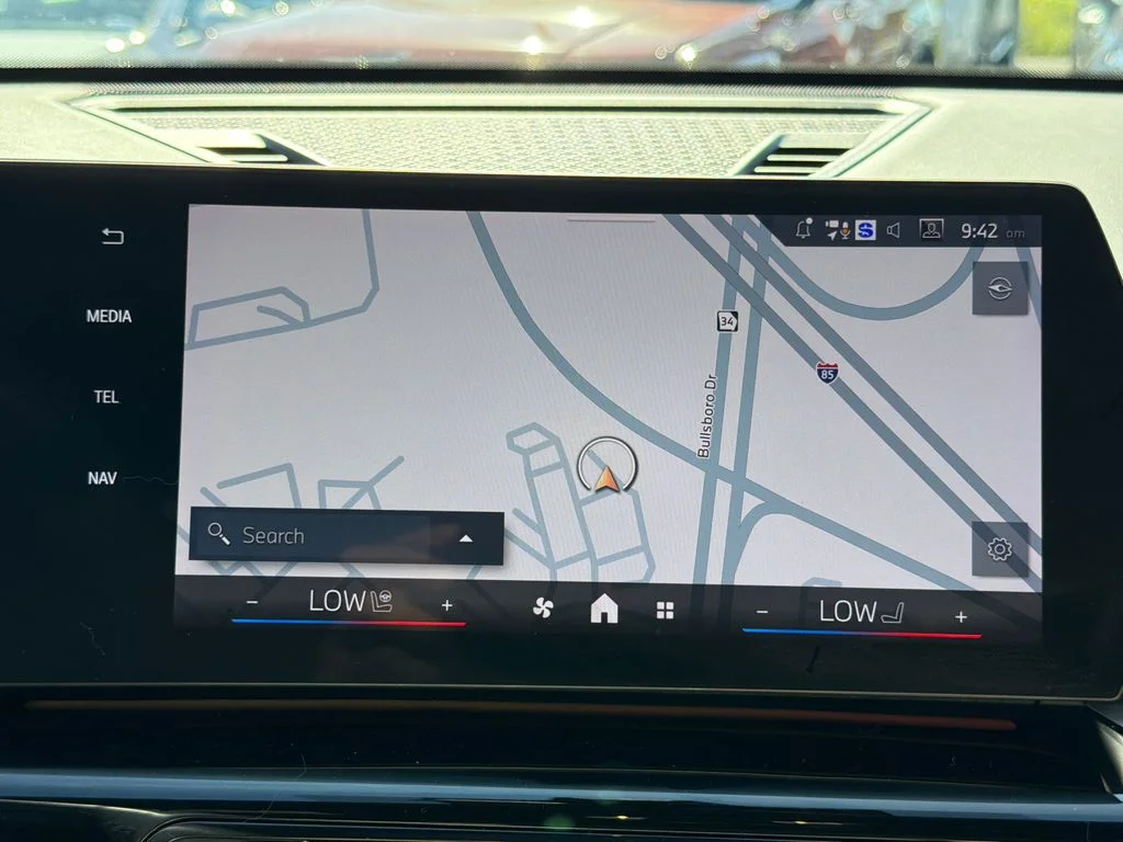 Used 2025 Black BMW xDrive28i image 29
