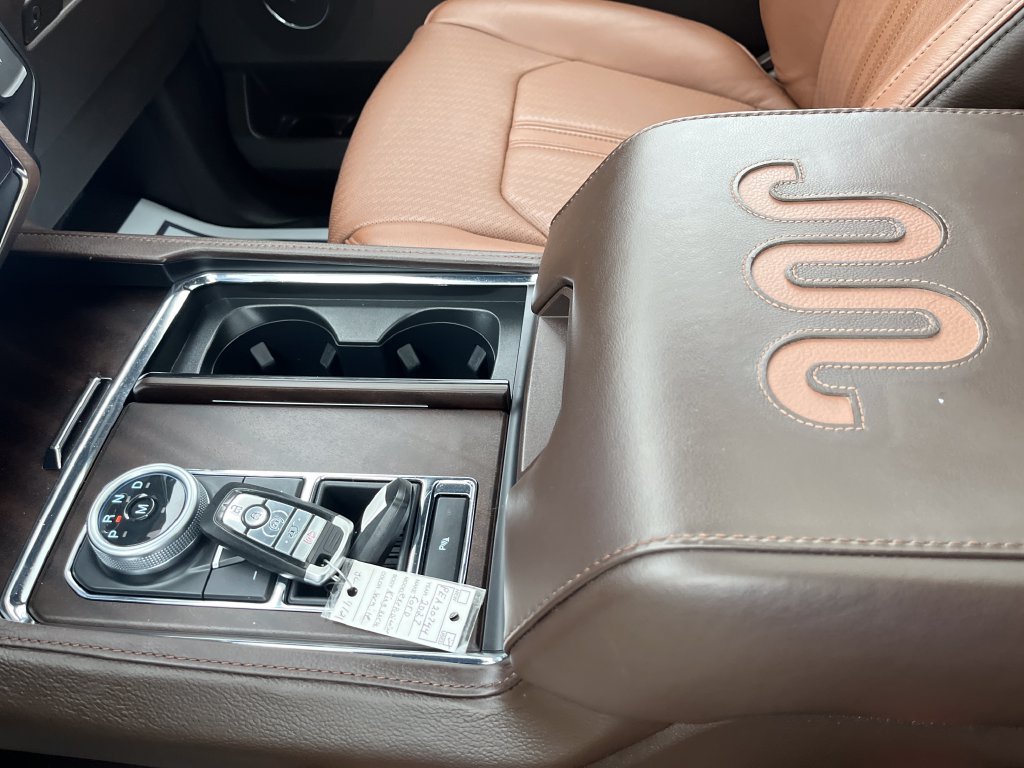 Used 2023 White Ford King Ranch image 21
