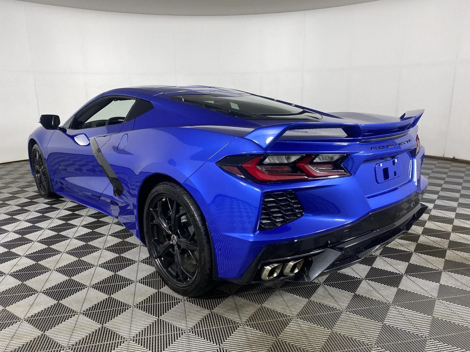 Used 2020 ELKHART LAKE BLUE METALLIC Chevrolet 1LT image 5