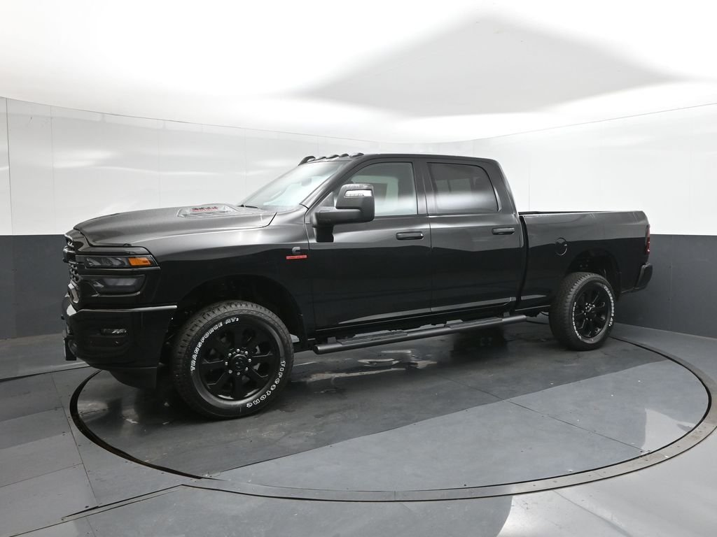 New 2026 Diamond Black Crystal Pearl-Coat Exterior Paint RAM Tradesman image 30