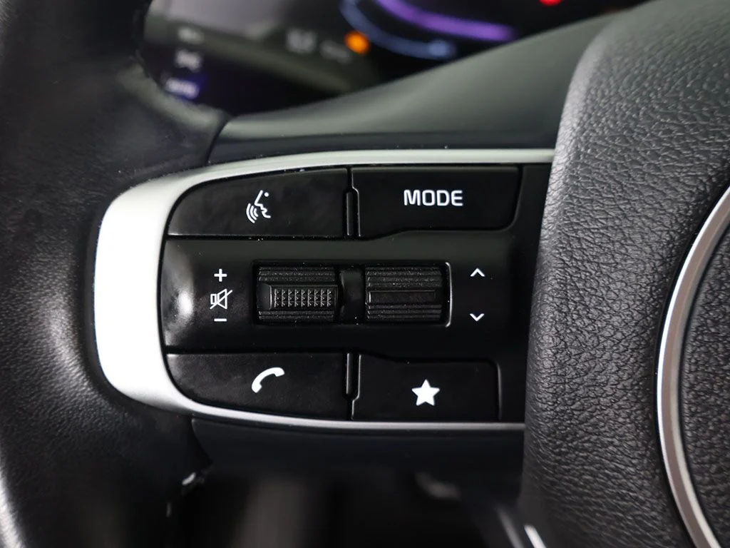 Used 2023 Silver Kia EX image 41
