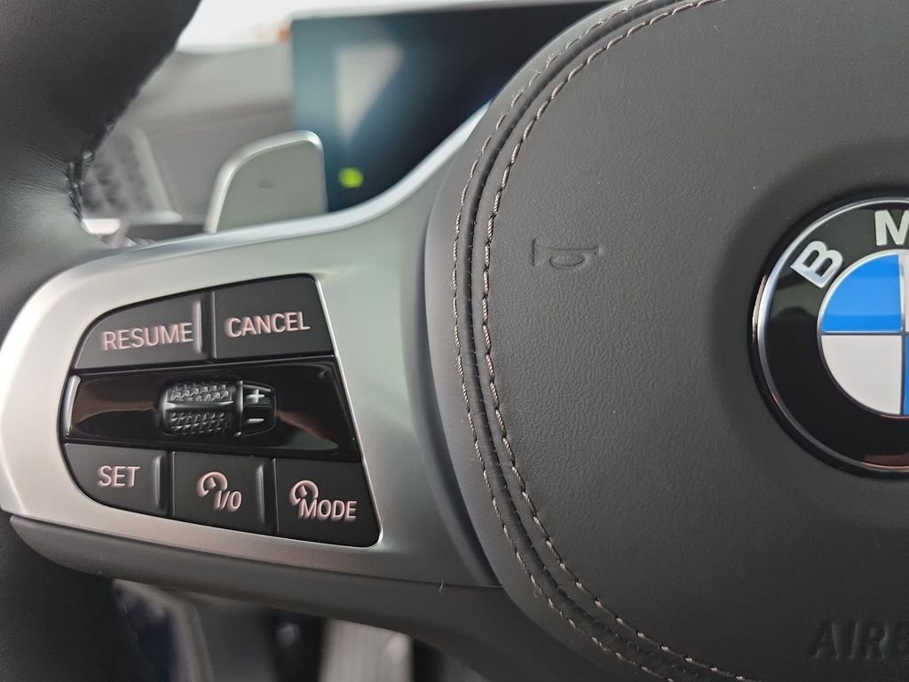 New 2026 Tanzanite Blue II Metallic BMW xDrive40i image 17