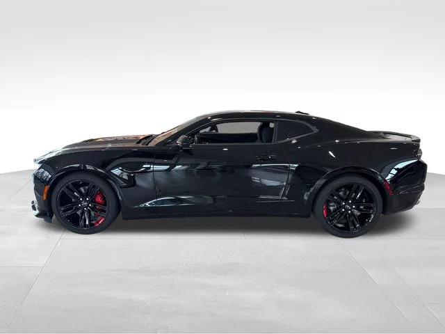 Used 2022 Black Chevrolet LT1 image 2