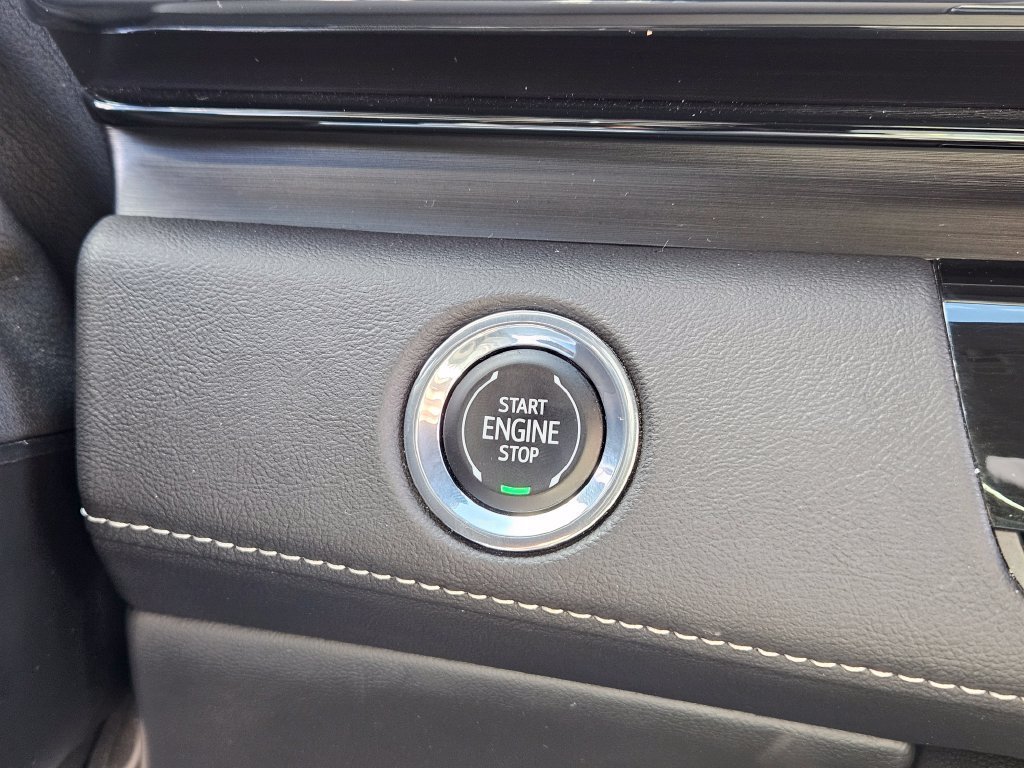 2023 Cadillac Escalade Sport - Photo 29