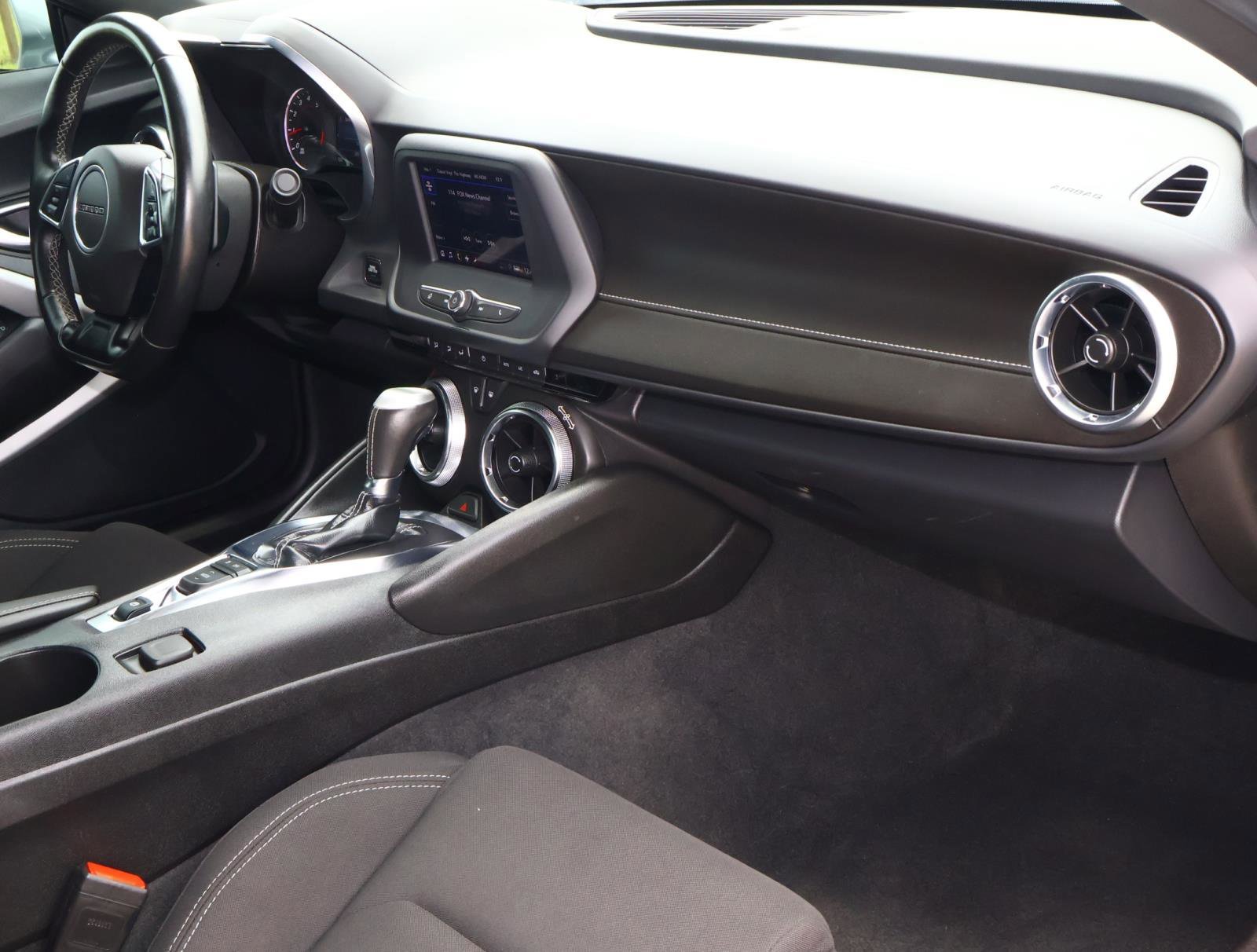 2023 Chevrolet Camaro 1LT - Photo 15