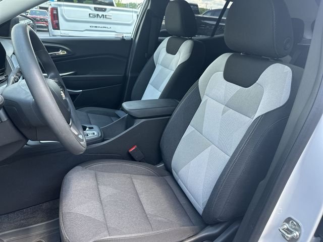 Used 2024 White Chevrolet LS image 16