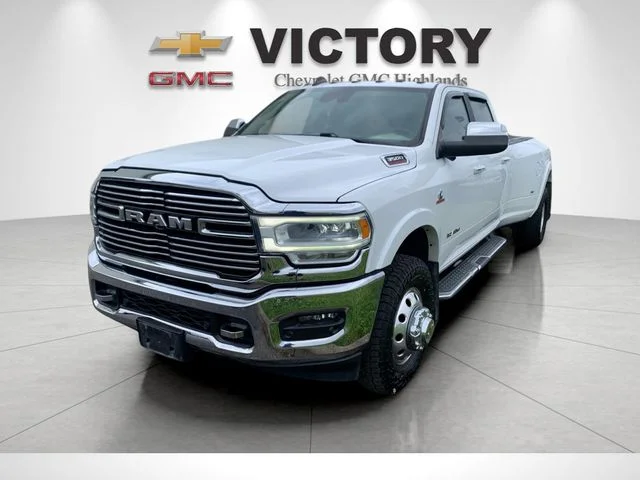 Used 2019 White Ram Laramie image 7