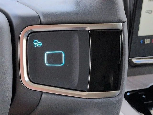 New 2027 Agate Black Metallic Ford Active image 25