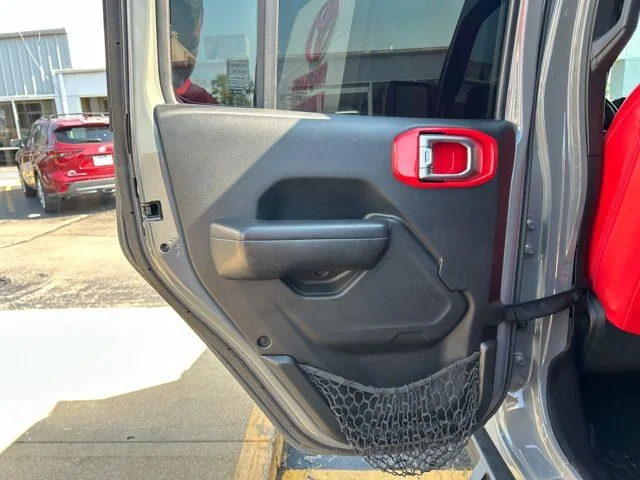 Used 2018 Gray Jeep Unlimited Sport S image 26