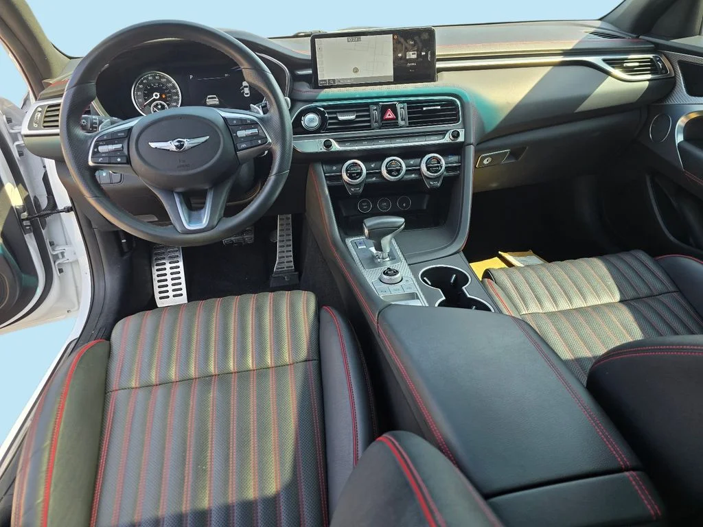 Used 2023 White Genesis 3.3T image 17