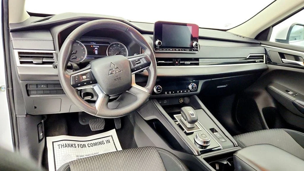 Used 2022 White Diamond Mitsubishi ES S-AWC w/ Convenience Package & 20