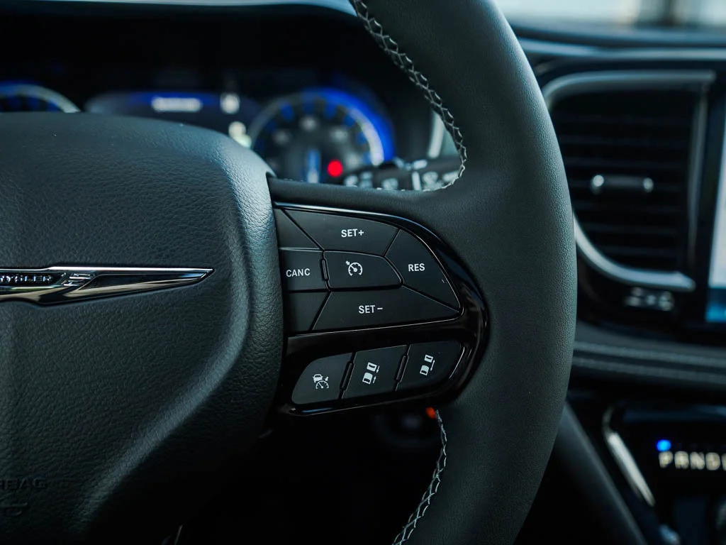 2026 Chrysler Pacifica Limited - Photo 22