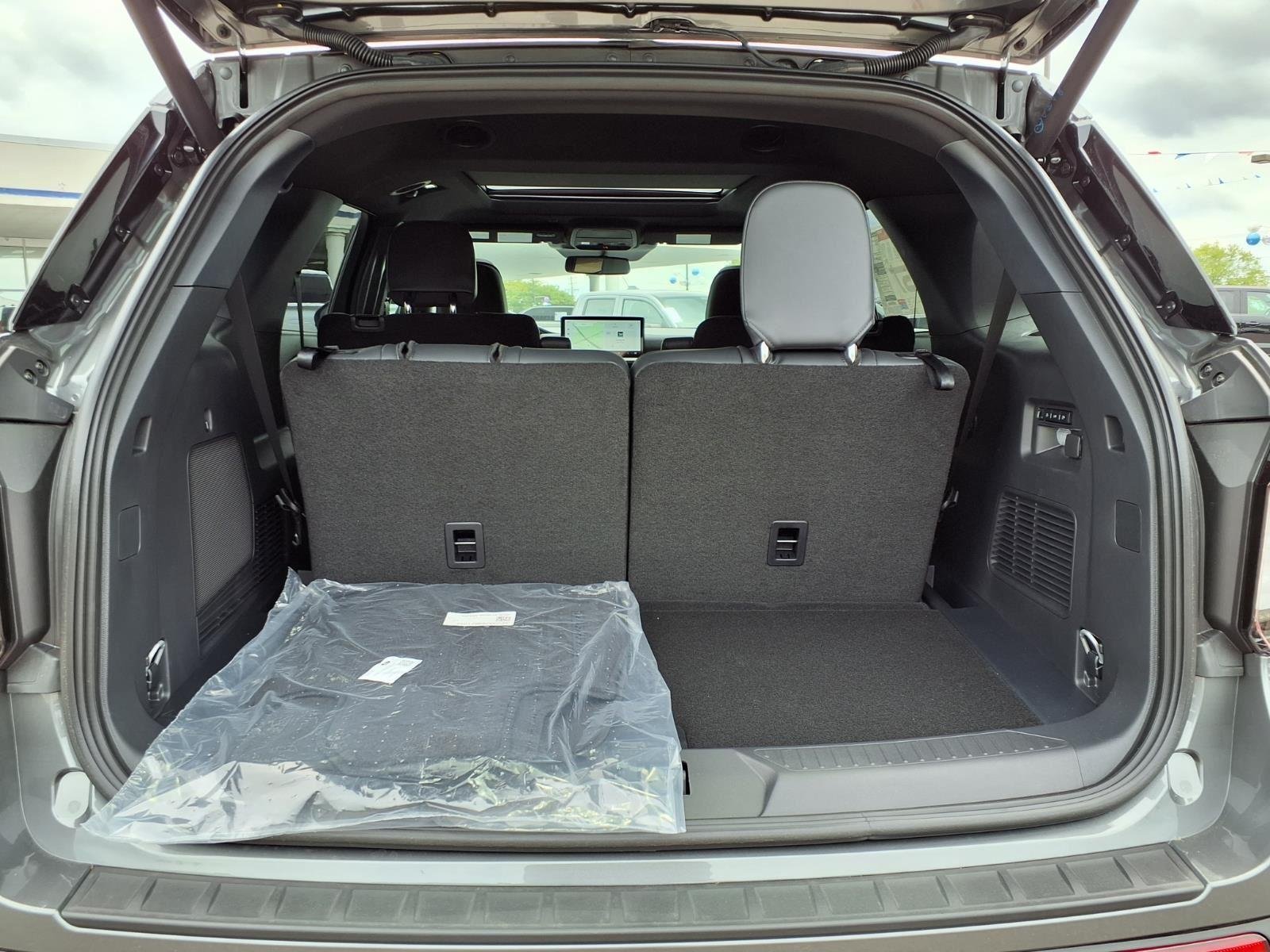 New 2026 Carbonized Gray Metallic Ford ST image 33