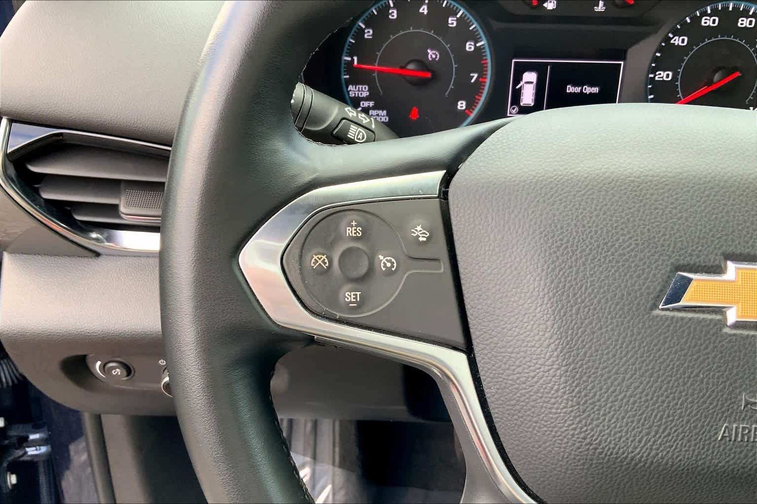 Used 2023 Northsky Blue Metallic Chevrolet LT Cloth image 23