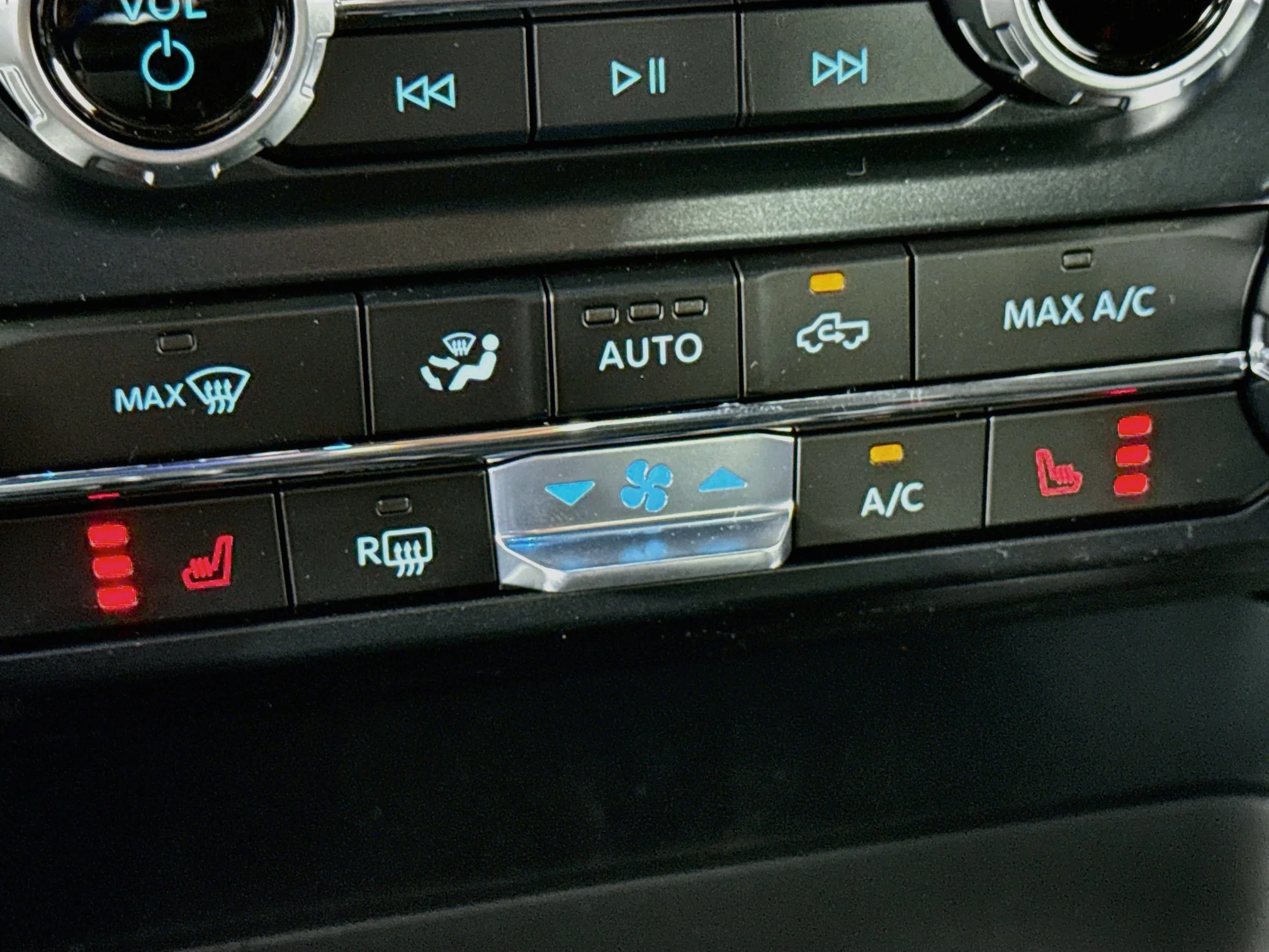 New 2026 Iconic Silver Metallic Ford XLT image 20