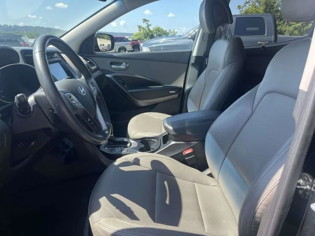 Used 2017 Twilight Black Hyundai 2.4 Base image 19