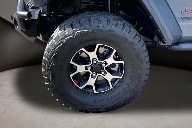 Used 2019 Gray Jeep Unlimited Rubicon image 30