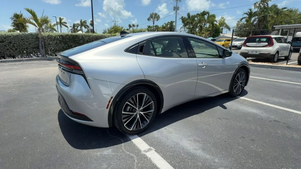 Used 2026 Silver Toyota XLE image 8