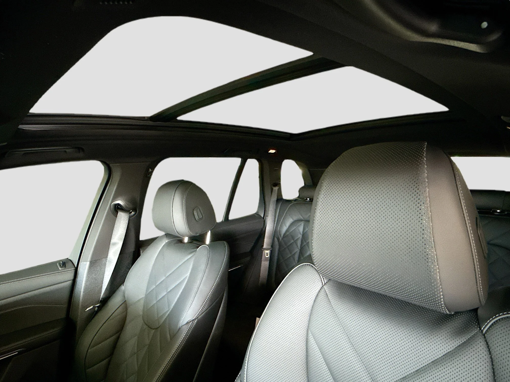 2026 BMW X5 50e - Photo 27