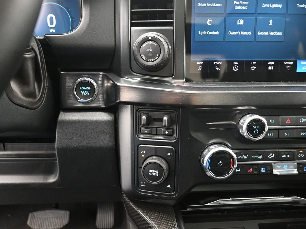New 2026 Glacier Gray Metallic Tri-Coat Ford Lariat image 19