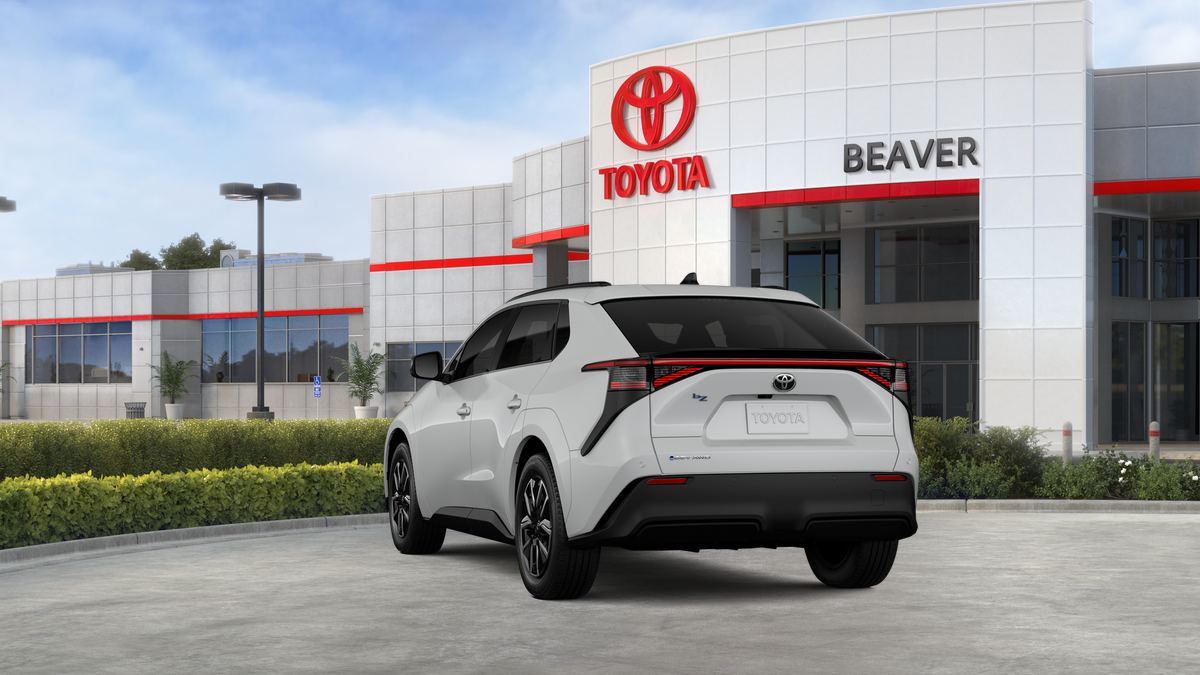 New 2026 Wind Chill Pearl Toyota XLE image 42