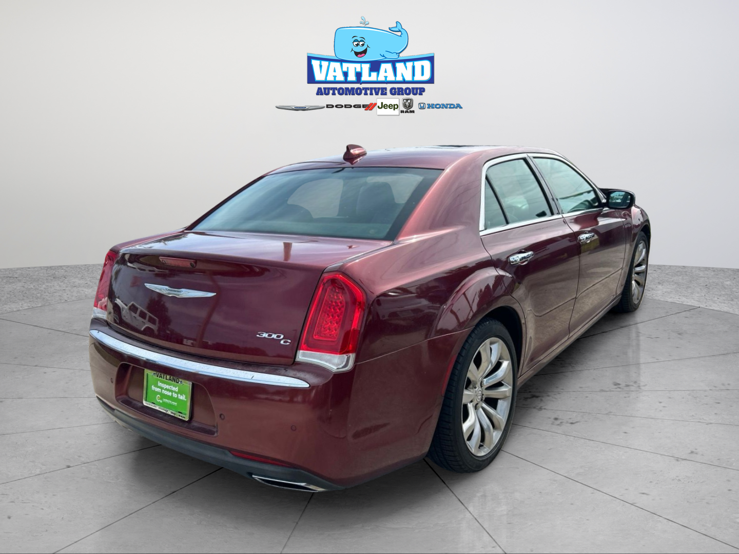 Used 2017 Red Chrysler C image 6