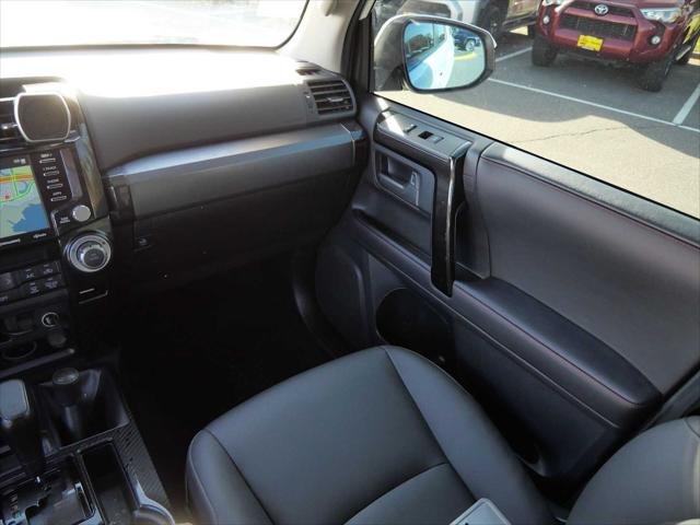 Certified Used 2023 ICE CAP Toyota  image 12