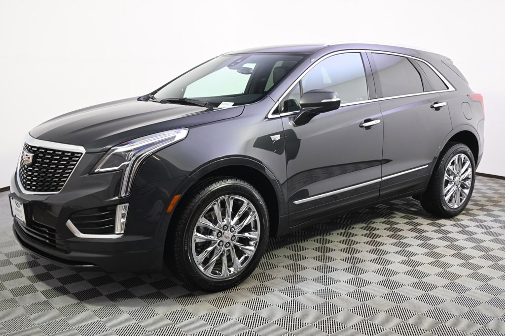 Used 2021 Cadillac XT5 Luxury with VIN 1GYKNBR46MZ151142 for sale in Minneapolis, Minnesota