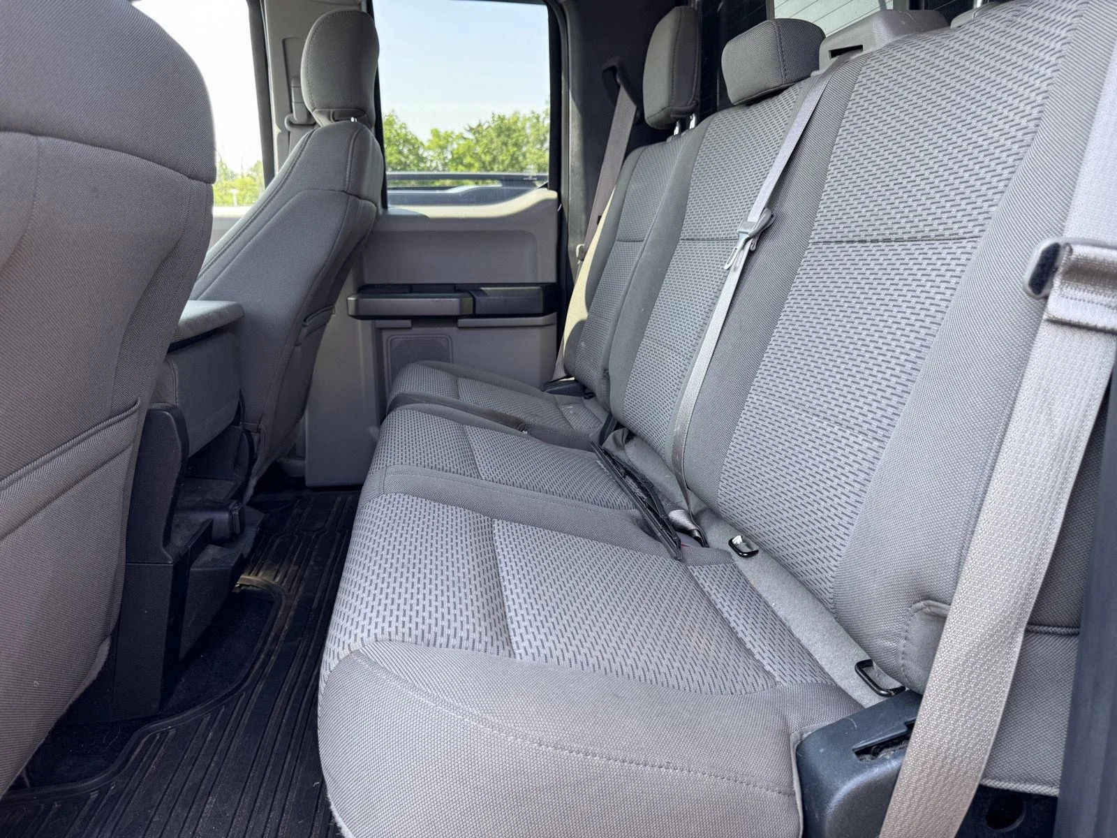 Used 2017 Shadow Black Ford XLT image 10