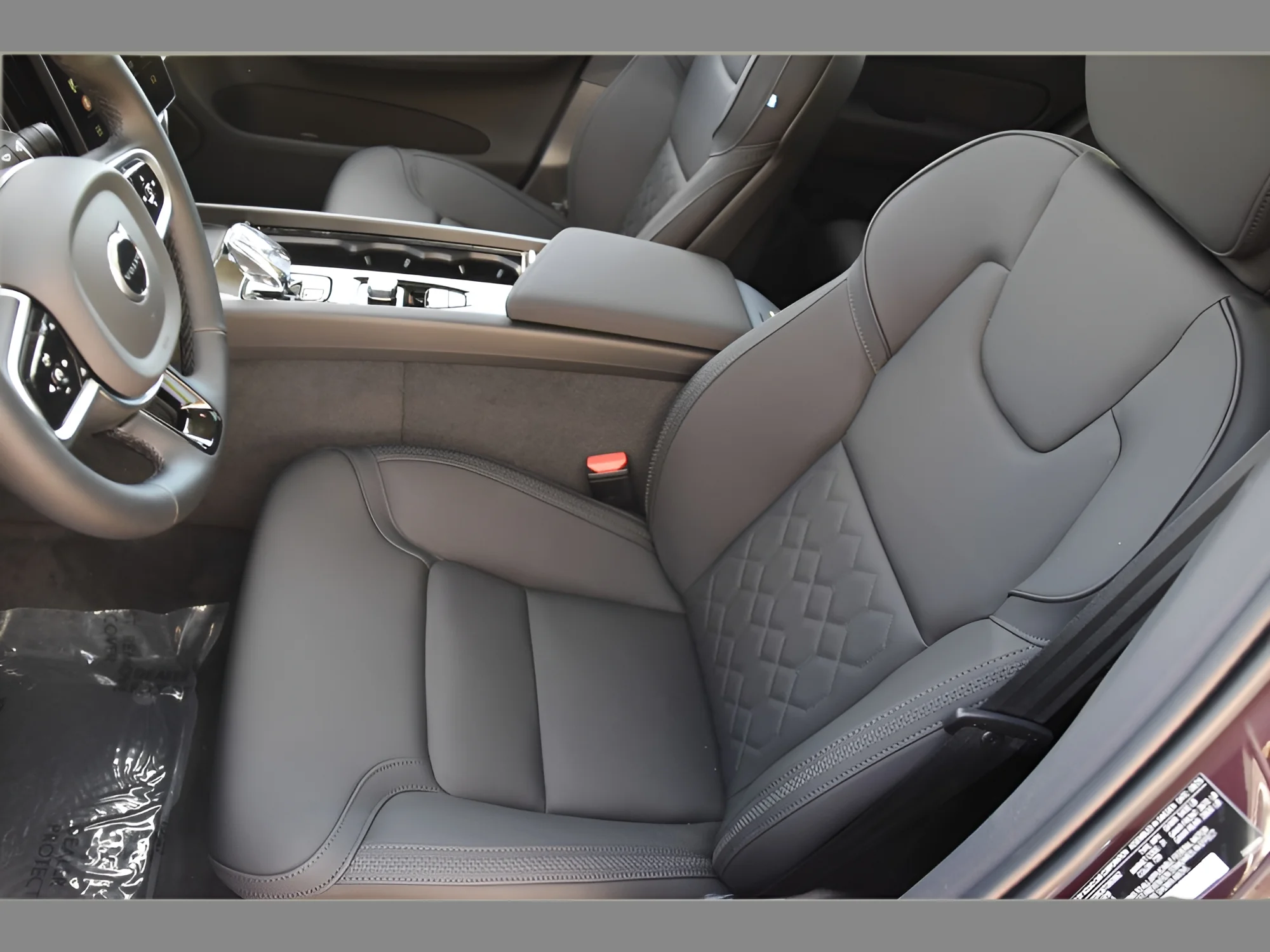 Used 2026 Mulberry Metallic Volvo Plus image 13